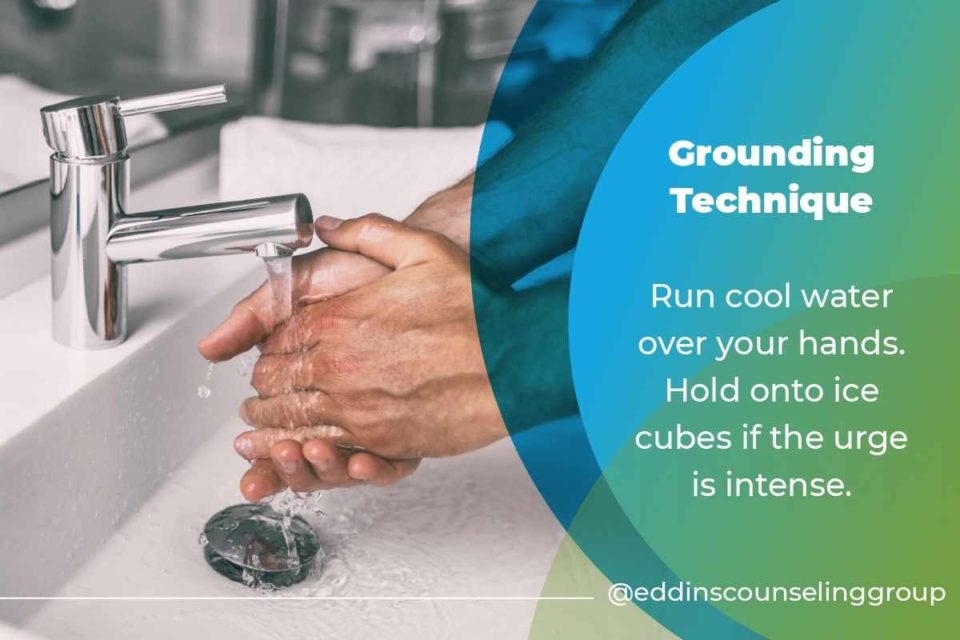 hands with cold water on them grounding techniques to reduce anxiety