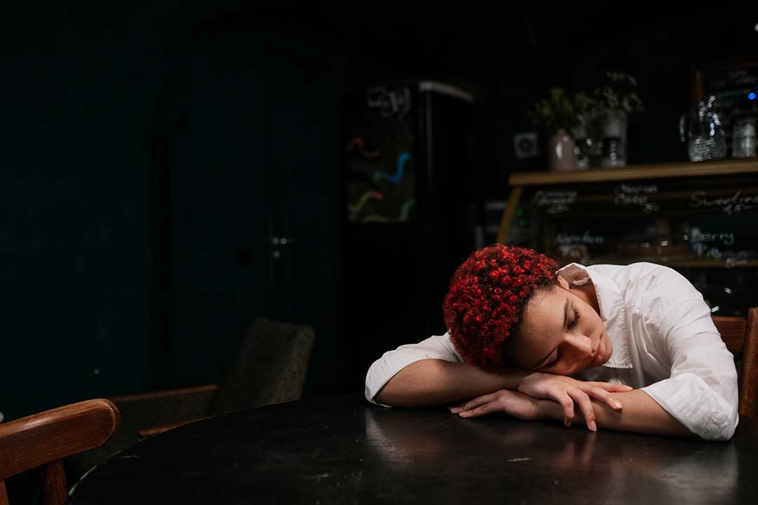 Are You ALWAYS Tired? 5 Things That May Be Draining Your Energy